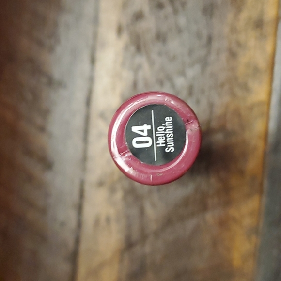 Very Rare - Broadway Colors Buttery MATTE Lip Cream 04 - Hello Sunshine - Picture 10 of 11